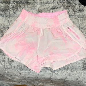 PINK AND WHITE TYE DYE LULULEMON SHORTS